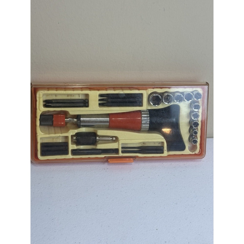 Vintage Tool Kit Screwdriver Rachet Socket Set (missing Few Pieces) - Picture 2 of 11